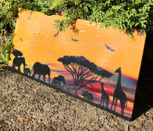 Load image into Gallery viewer, Serengeti Vignette - Large 16" x 8"