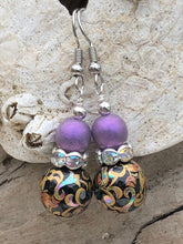 Load image into Gallery viewer, Tensha bead and Crystal Earrings