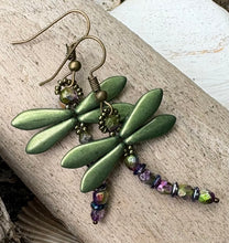 Load image into Gallery viewer, Dragonfly Beaded Earrings