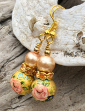 Load image into Gallery viewer, Tensha Bead and Crystal Earrings