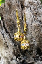 Load image into Gallery viewer, Gold and Crystal Earrings