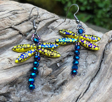 Load image into Gallery viewer, Dragonfly Beaded Earrings