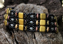 Load image into Gallery viewer, Beaded Bracelet - Black and Metallic