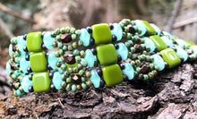 Load image into Gallery viewer, Beaded Bracelet - Olive and blue