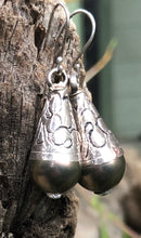 Load image into Gallery viewer, Tibetan Style Drop Earrings