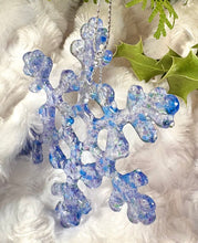 Load image into Gallery viewer, Little Snowflake