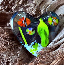 Load image into Gallery viewer, Fused Glass Heart