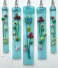 Load image into Gallery viewer, Beautiful Day Wind Chimes
