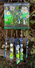 Load image into Gallery viewer, Field of Daisies Wind Chimes