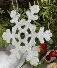 Load image into Gallery viewer, Little Snowflake