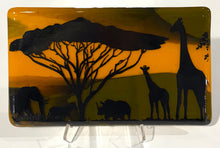 Load image into Gallery viewer, Serengeti Fused Glass Dish