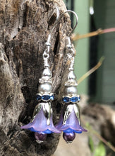 Load image into Gallery viewer, Lavender Silver and Blue Tulip Style Earrings