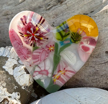 Load image into Gallery viewer, Fused Glass Heart