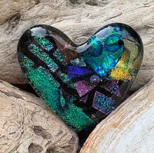 Load image into Gallery viewer, Fused Glass Heart