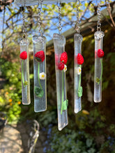 Load image into Gallery viewer, Luscious Strawberries III Wind Chimes