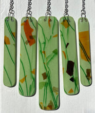 Load image into Gallery viewer, Swirling Leaves Wind Chimes