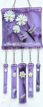 Load image into Gallery viewer, Daisies and Dragonflies Wind Chimes
