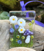 Load image into Gallery viewer, Fused Glass Suncatcher