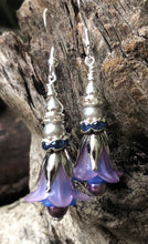 Load image into Gallery viewer, Lavender Silver and Blue Tulip Style Earrings