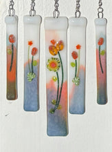 Load image into Gallery viewer, Summer’s Peak Wind Chimes