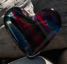 Load image into Gallery viewer, Fused Glass Heart
