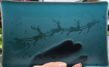 Load image into Gallery viewer, Shimmering Santa - Fused Glass Dish