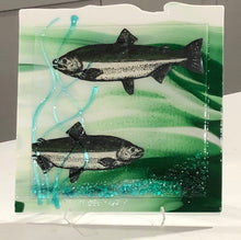 Load image into Gallery viewer, Salmon on Green White Streaky