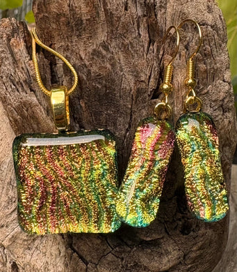 Rippled Dichro Leaves Fused Glass Pendant and Earrings