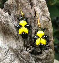 Load image into Gallery viewer, Honey Bees Earrings 🐝