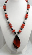 Load image into Gallery viewer, Mineral Necklace - Carnelian and Onyx