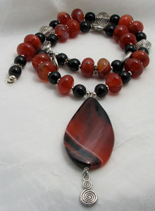 Mineral Necklace - Carnelian and Onyx