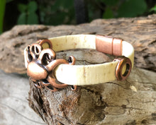 Load image into Gallery viewer, Leather Bracelet - Cream Portuguese Cork with Copper Octopus