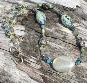 Mineral Necklace - Labradorite and Lampwork Glass Choker