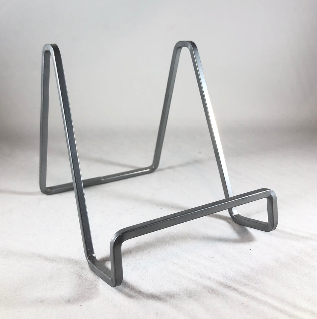Small Metal Display Stand - Silver